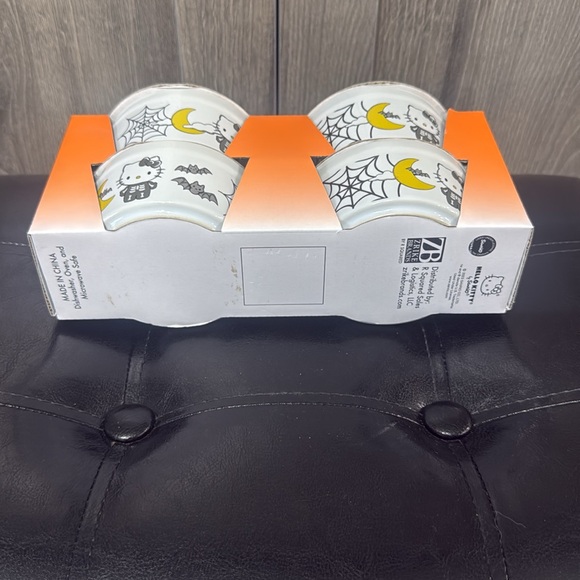 New Hello Kitty Halloween Skeleton Set Of 4 Round Ramekins In Unopened Package - Picture 8 of 8